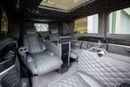 مرسيدس بنز V 300 Senzati® Jet Class® Oryx Edition® 6 Seat Ebony Leather