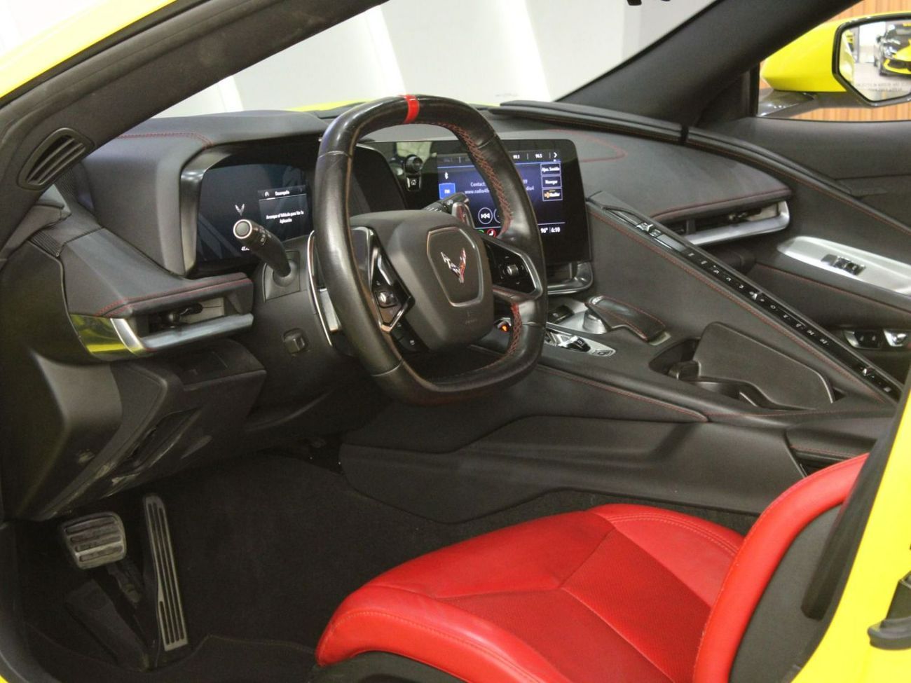 Chevrolet Corvette Stingray | Hard Top Convertible