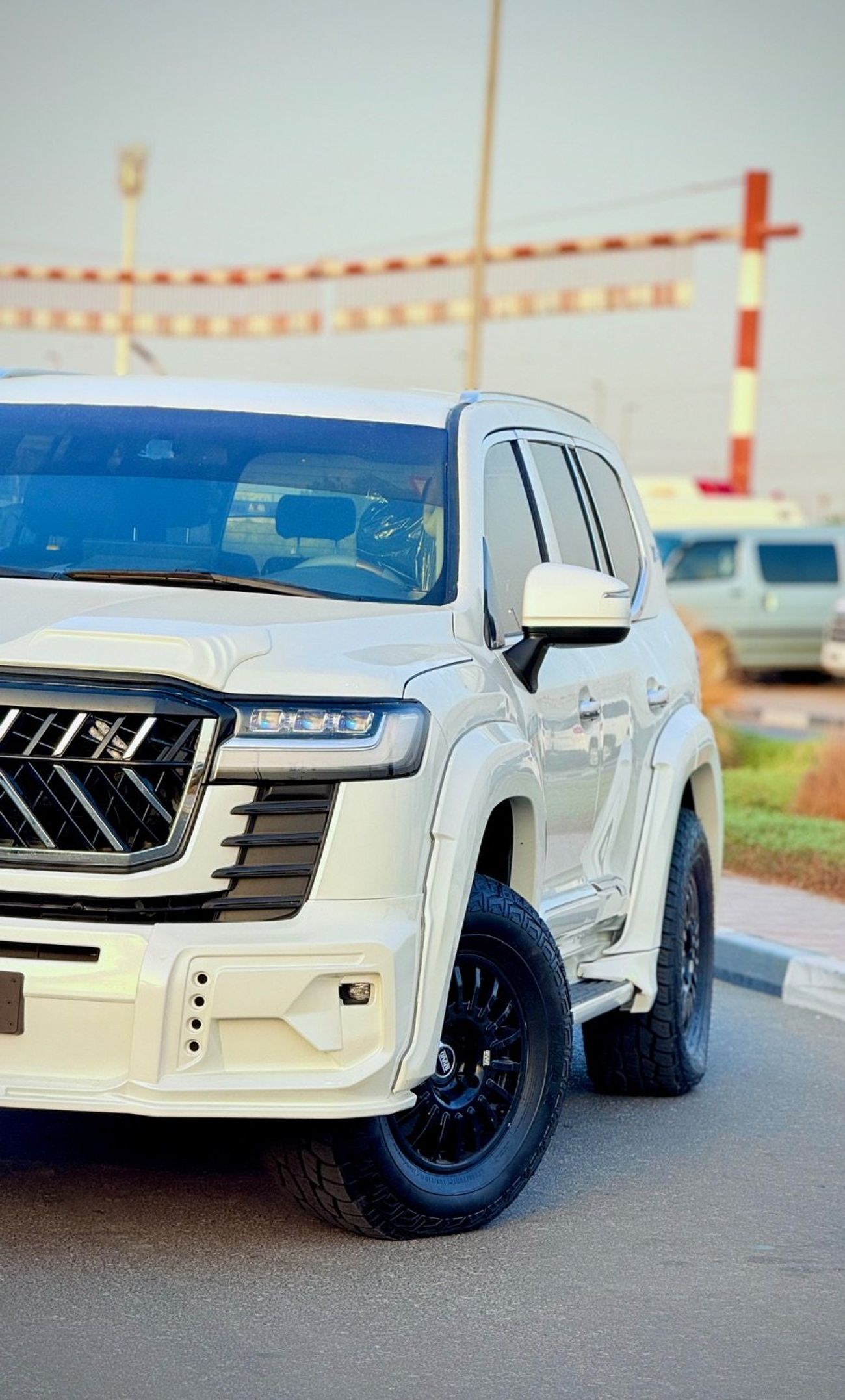 تويوتا لاند كروزر 2016 Model Facelift to 2023 Shape Exterior New Shape Design Upgraded Full Option