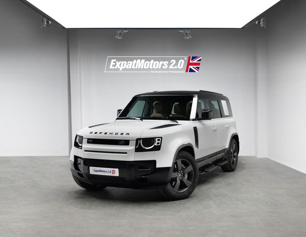 لاند روفر ديفندر P400 110 X-Dynamic HSE 3.0L (5 Seater)
