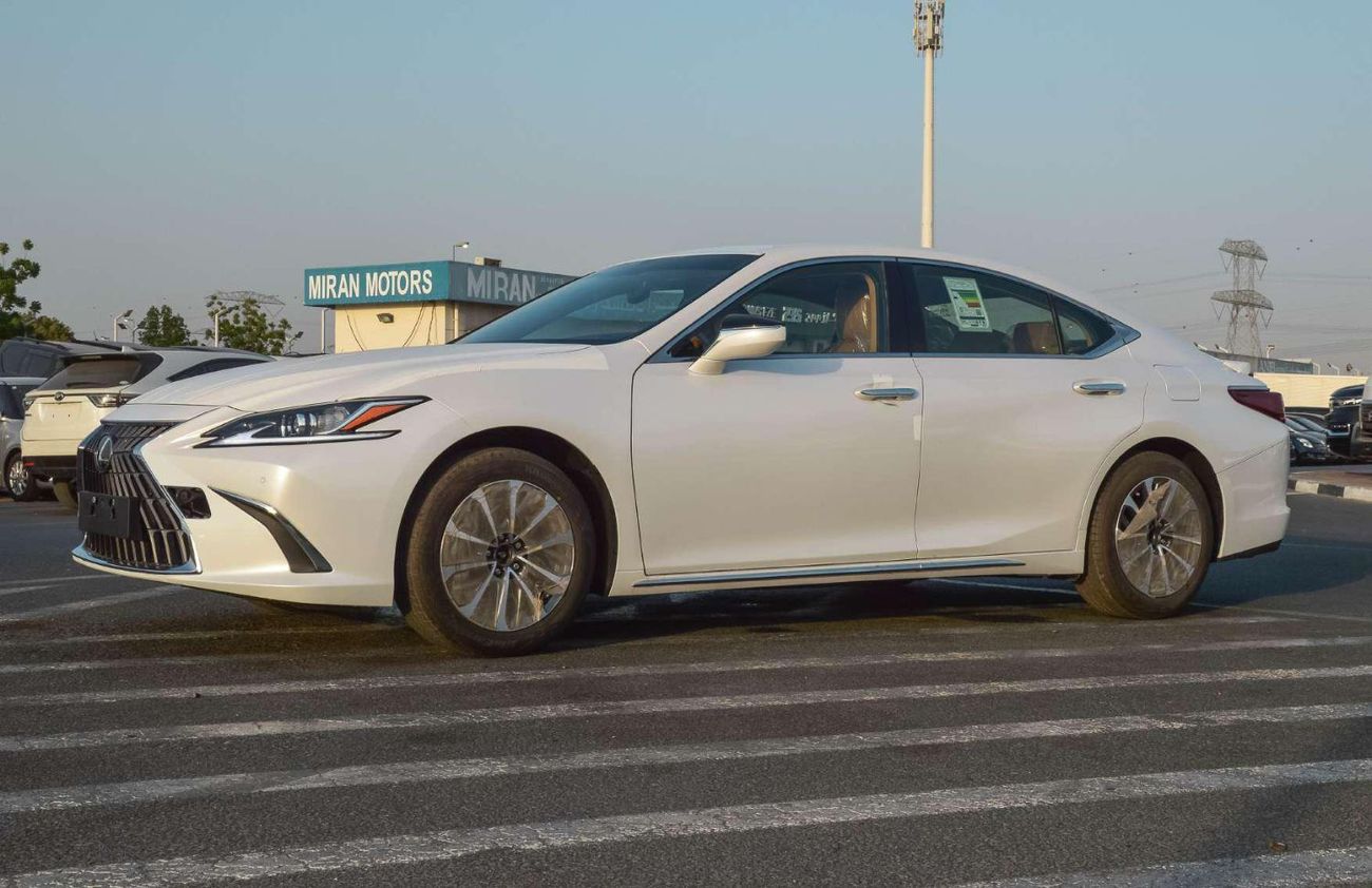 لكزس ES 350 LEXUS ES350 3.5L FWD PETROL SEDAN 2025