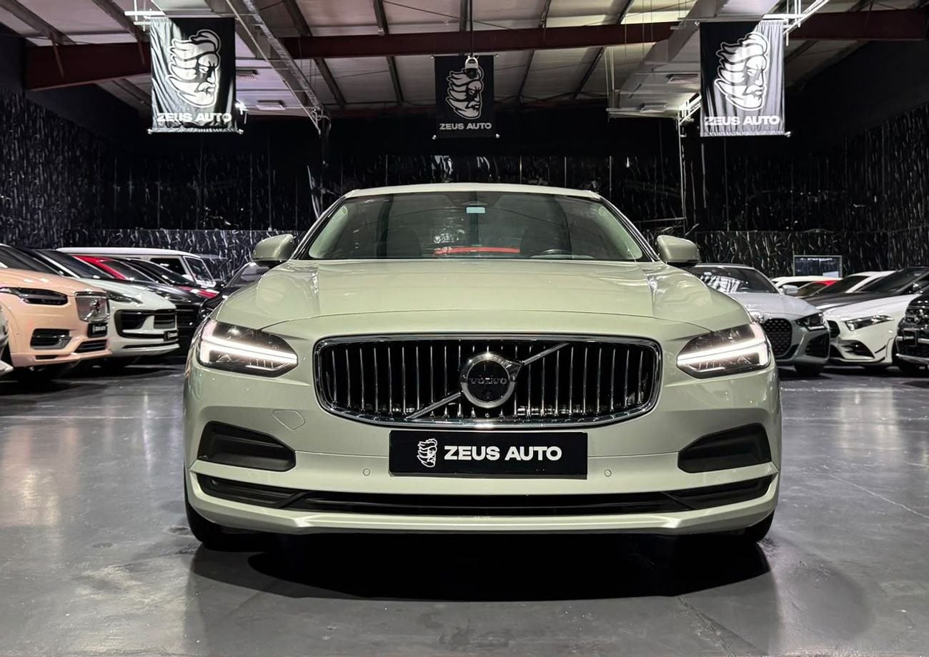 فولفو S90 Volvo S90 B5 | GCC | Original Paint | Well Maintained