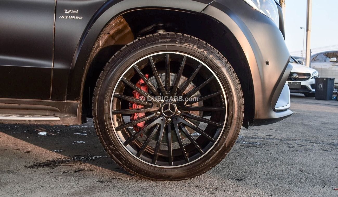 مرسيدس بنز GLS 63 AMG