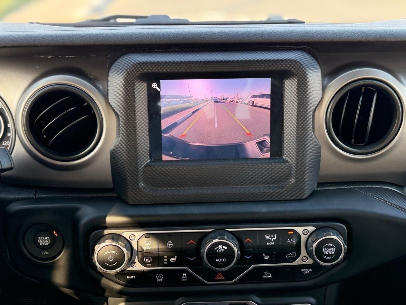 Jeep Gladiator Sport 3.6L