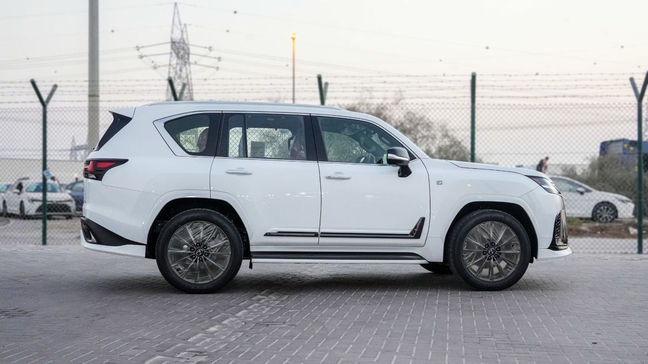 لكزس LX 600 2026 Lexus LX600 F-Sport 3.5L AT Petrol (White)