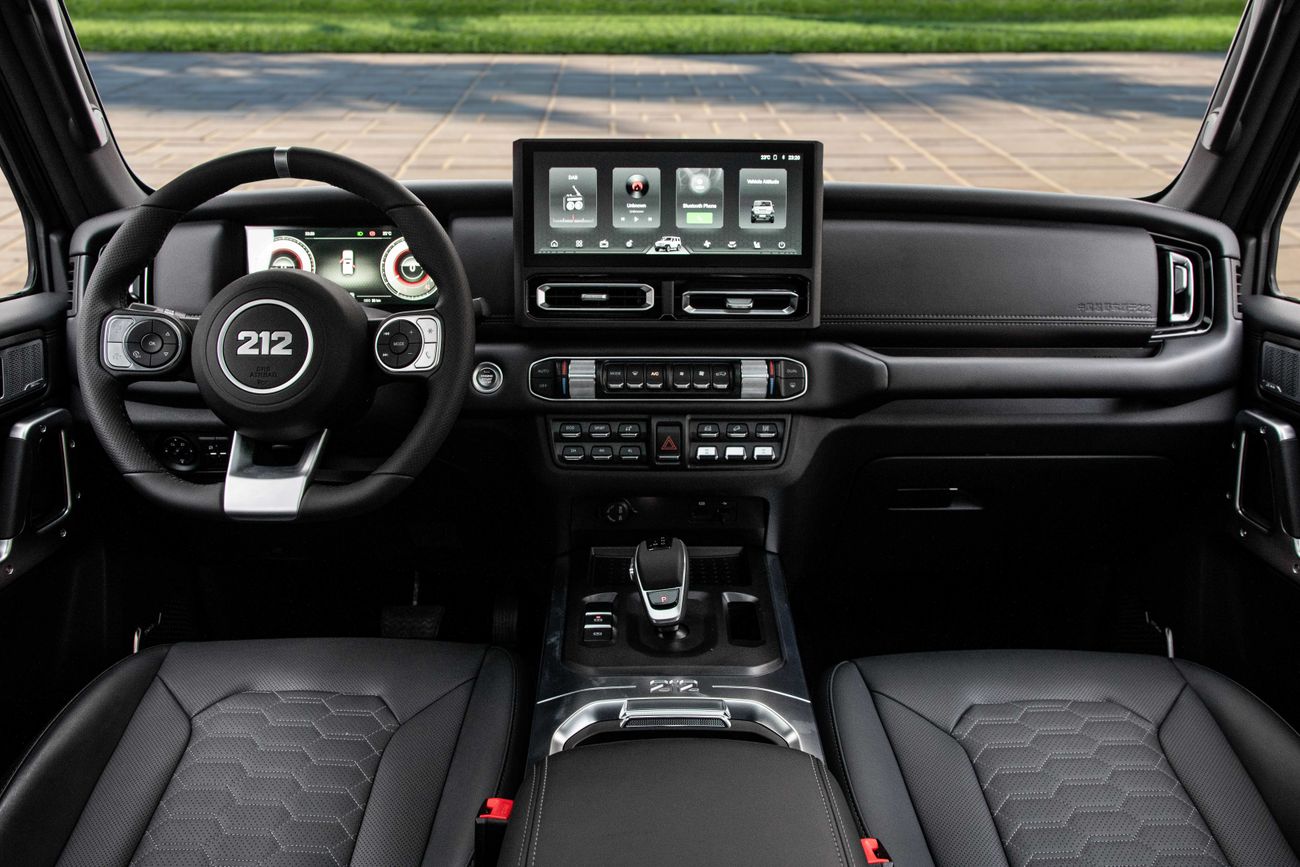 212 Motors T01 2,253 P.M |  T01 Adventurer | 0% Downpayment | Agency Warranty!