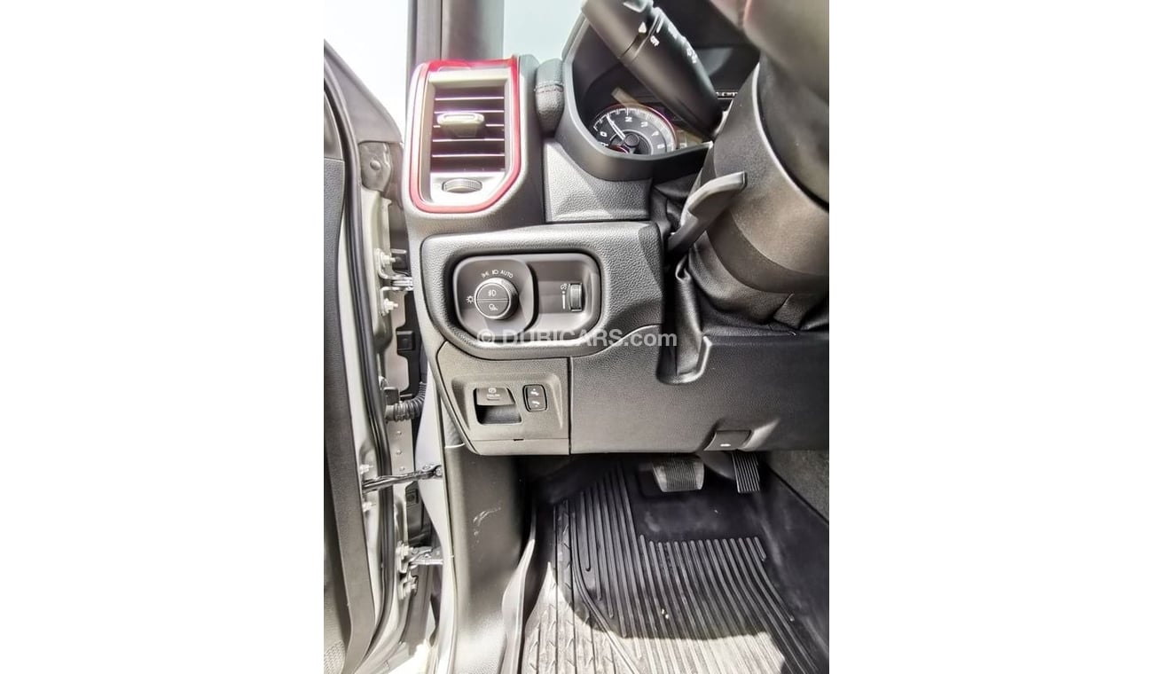 RAM 1500 Dodge RAM Rebel - 2022- Silver