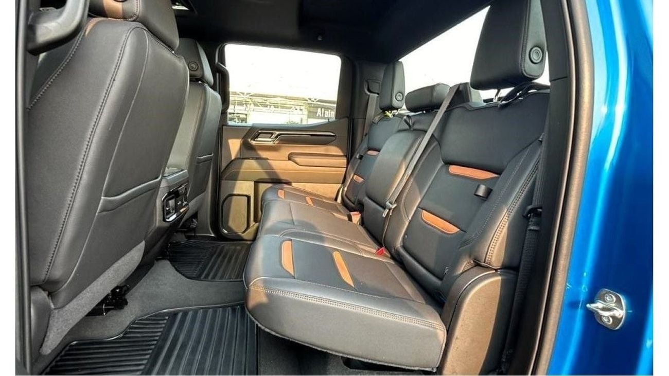 GMC Sierra AT4 6.2L V8 GCC AGENCY WARRANTY TILL DEC 2026