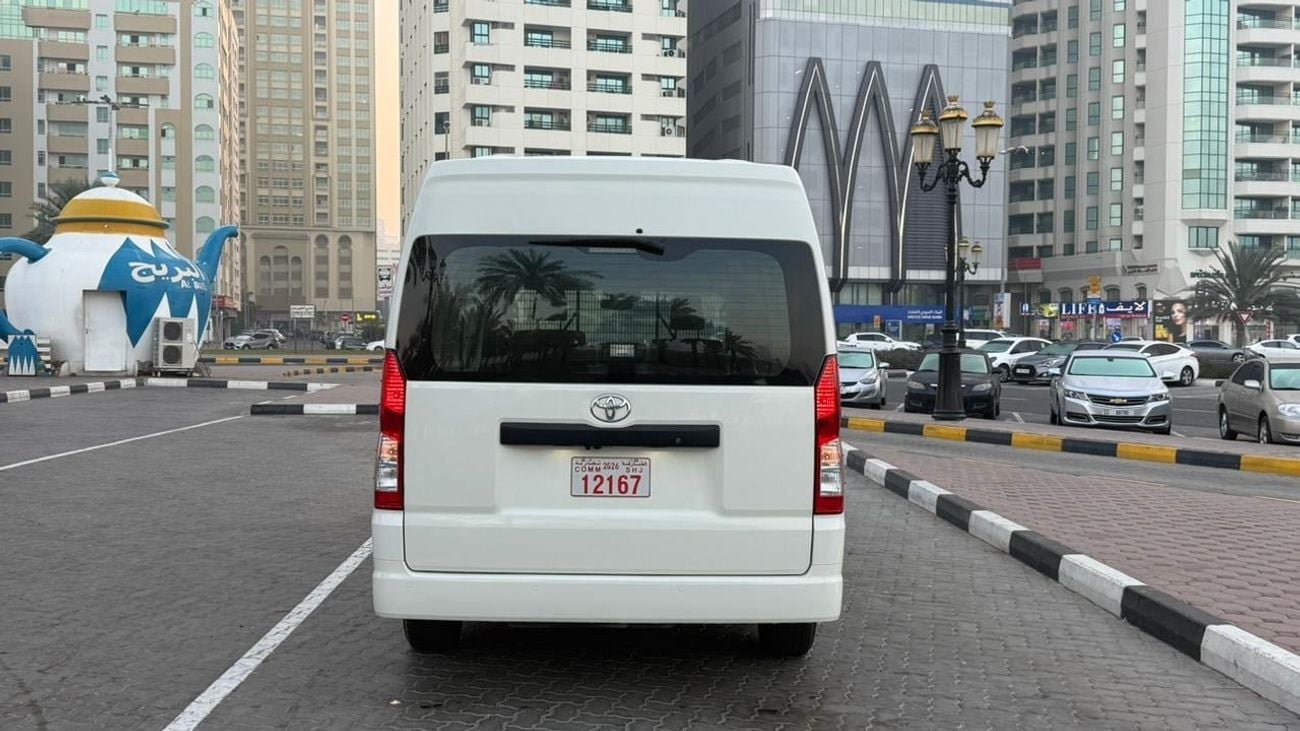 تويوتا هاياس High Roof Super Long Wheelbase 2.8 Diesel Right Hand Drive