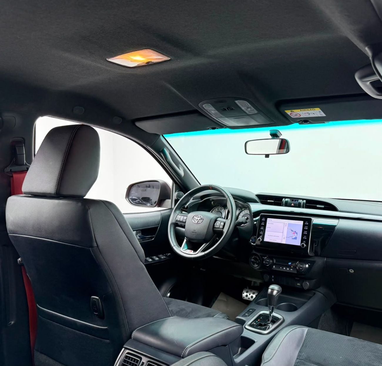 Toyota Hilux GR SPORT