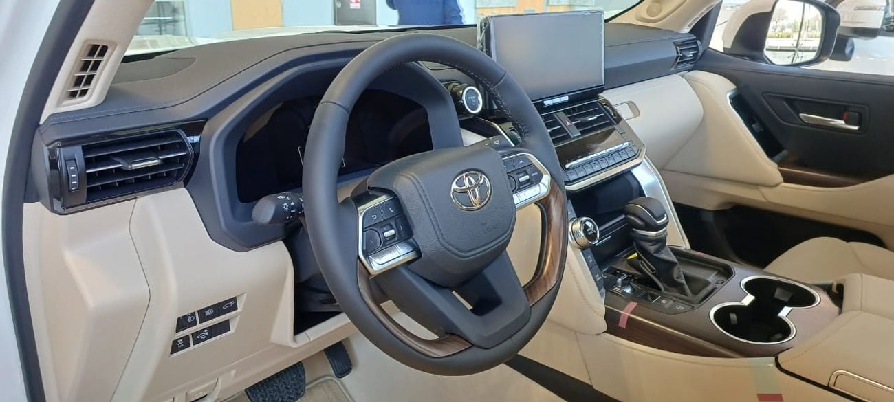 تويوتا لاند كروزر 3.5 GXR HYBRID