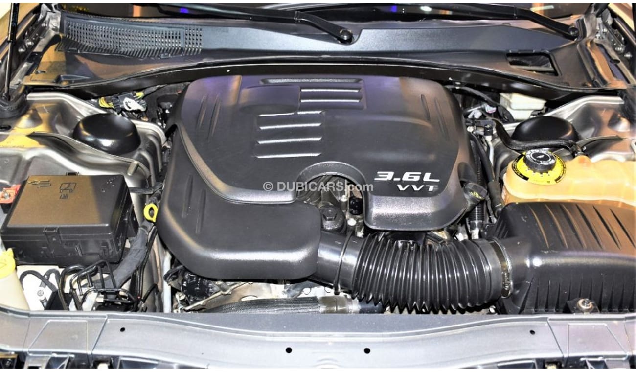 Dodge Charger AMAZING Dodge Charger 2011 Model!! in Grey Color! GCC Specs