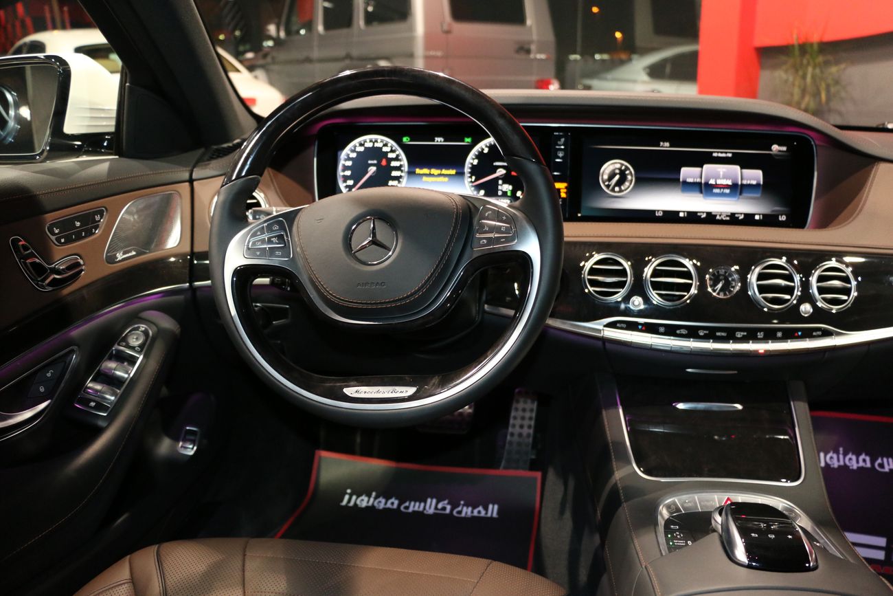 Mercedes-Benz S 550 AMG