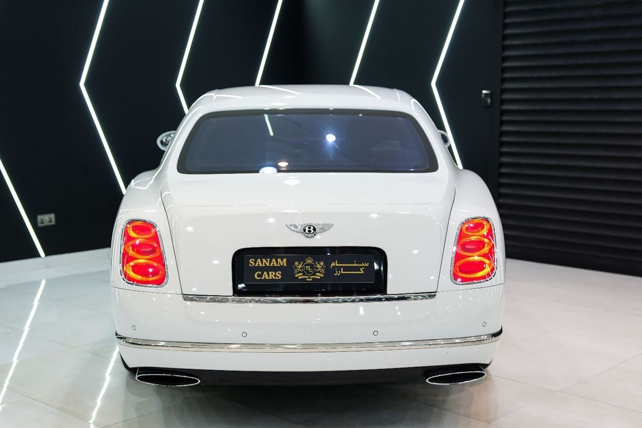 Bentley Mulsanne Mulliner, Rear Entertainment Package, Naim Premium Sound System, GCC Spec!!