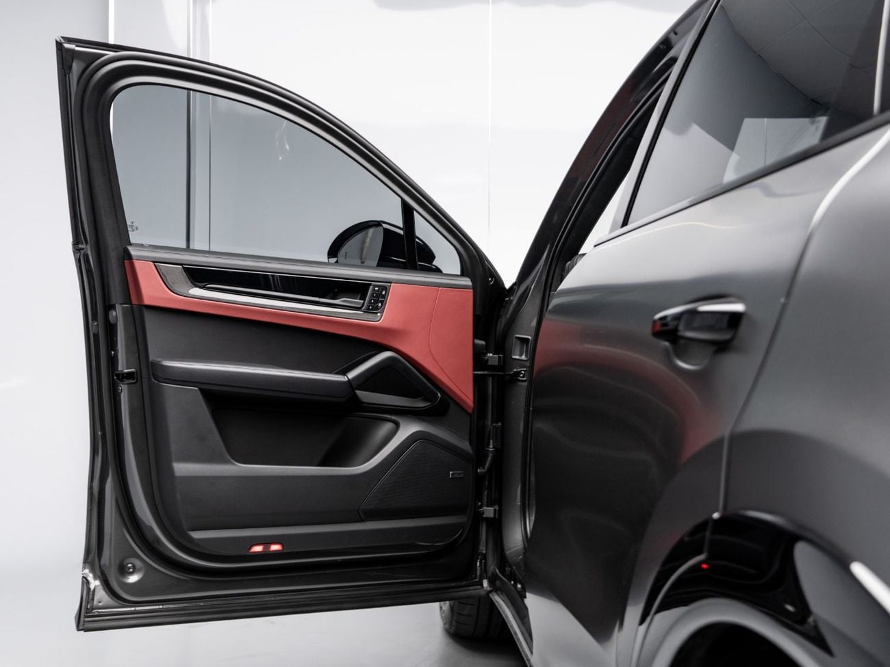 Porsche Cayenne GTS Coupe SUMMER STARTS NOW | EXCLUSIVE DEAL BY BLACKLINE, January 2027 Porsche Warranty, Low KMs, G