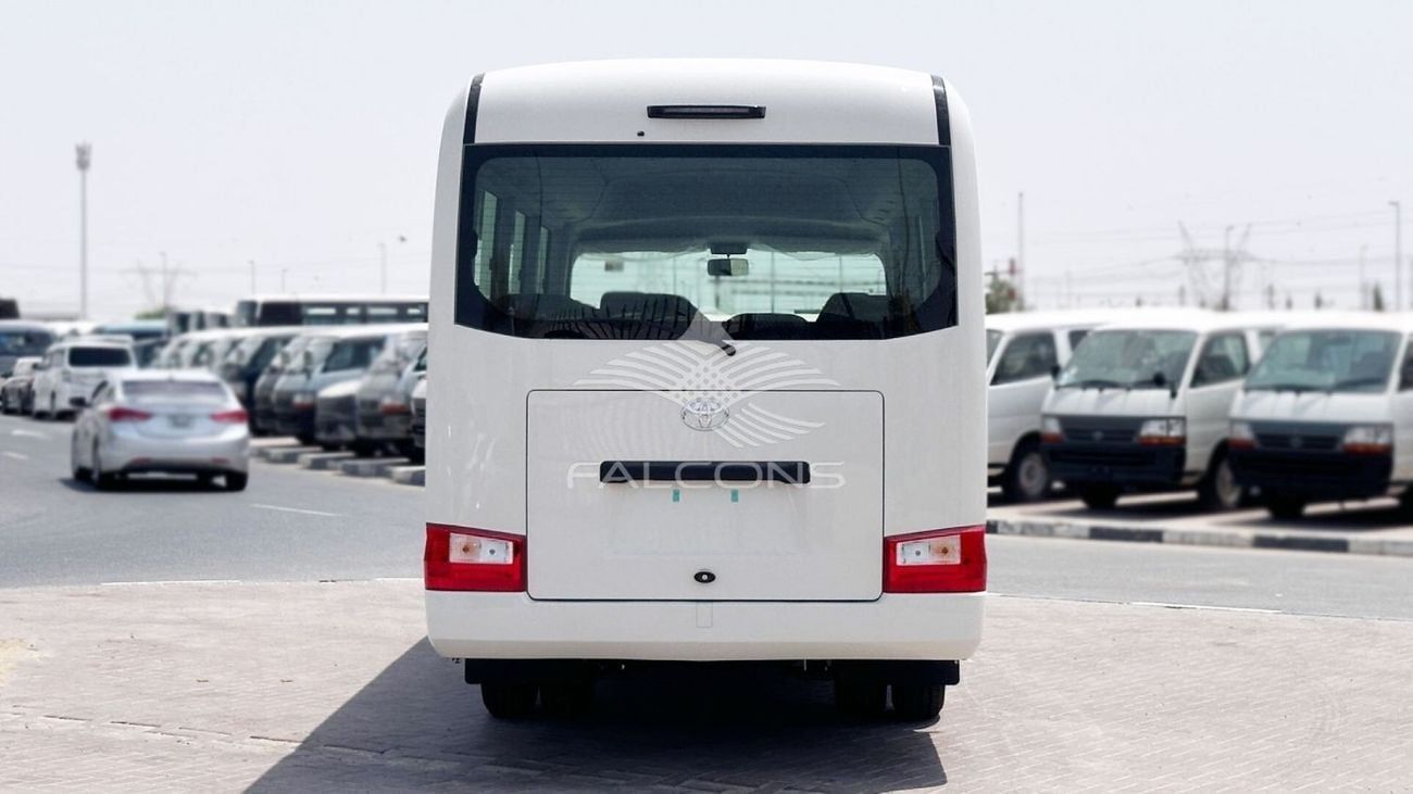 تويوتا كوستر 2.7L Petrol Minibus (30 Seats) – Manual Transmission, RWD,