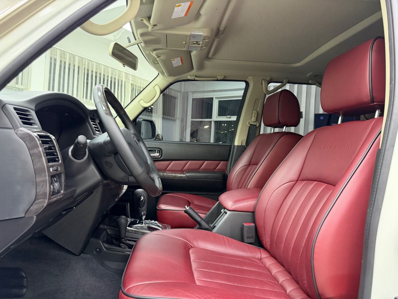 نيسان باترول سوبر سفاري Original paint .. Warranty .. Perfect Condirion