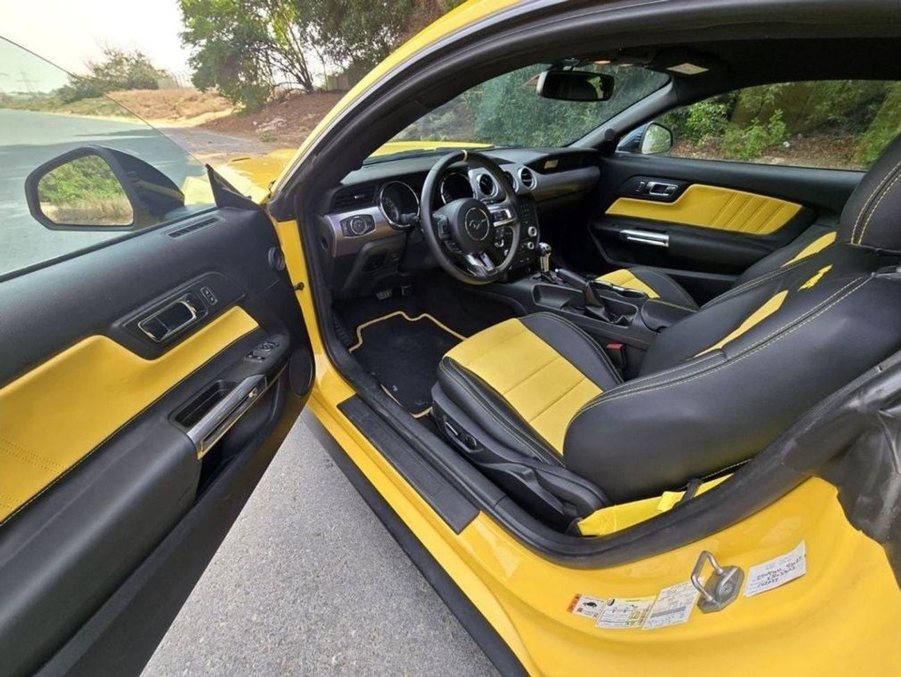 Ford Mustang FORD MUSTANG GT 2017 V8 GCC ORGINAL PAINT // ACCIDENT FREE // FSH // PERFECT CONDITION