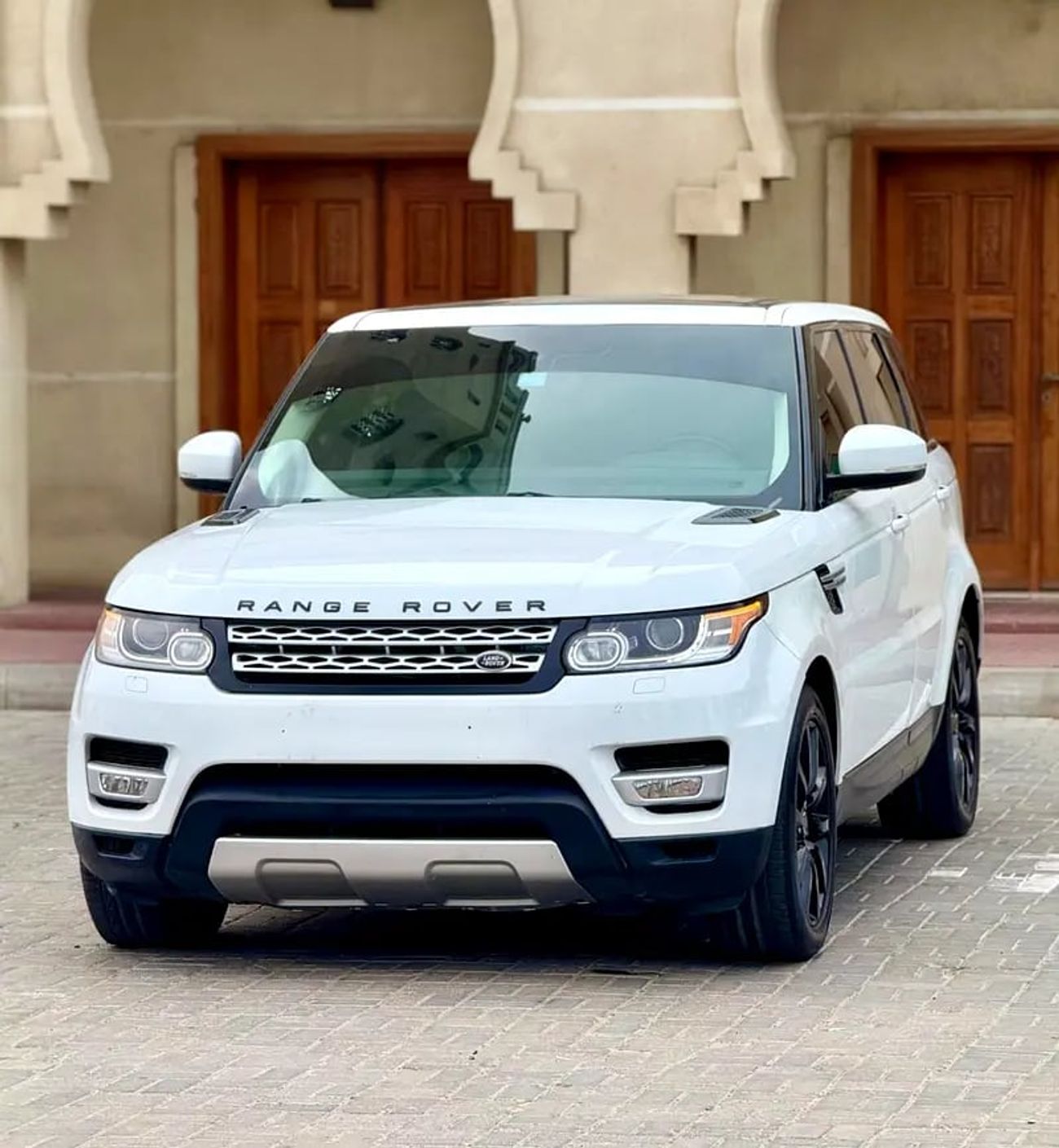 Land Rover Range Rover Sport HSE صبغ وكالة بدون حوادث رنج سبورت