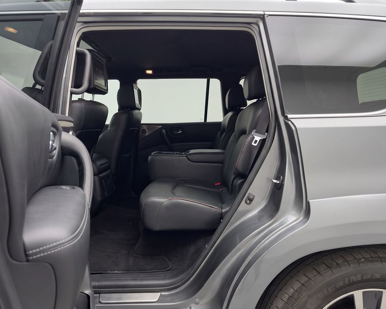 Nissan Armada