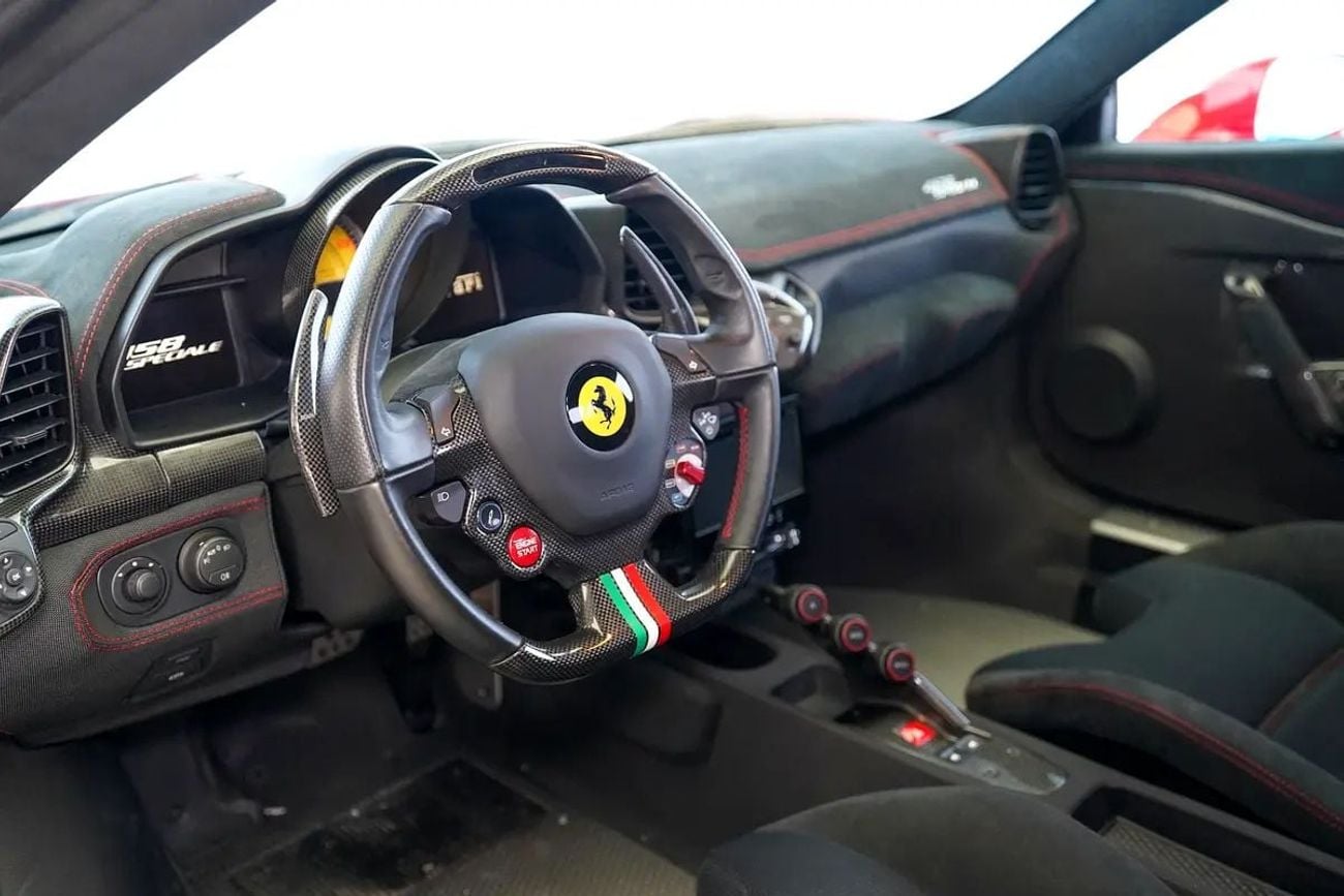 فيراري 458 سبيشياليه