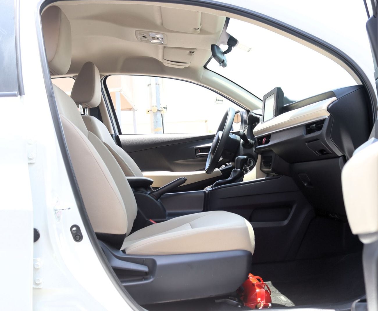 Toyota Yaris E G