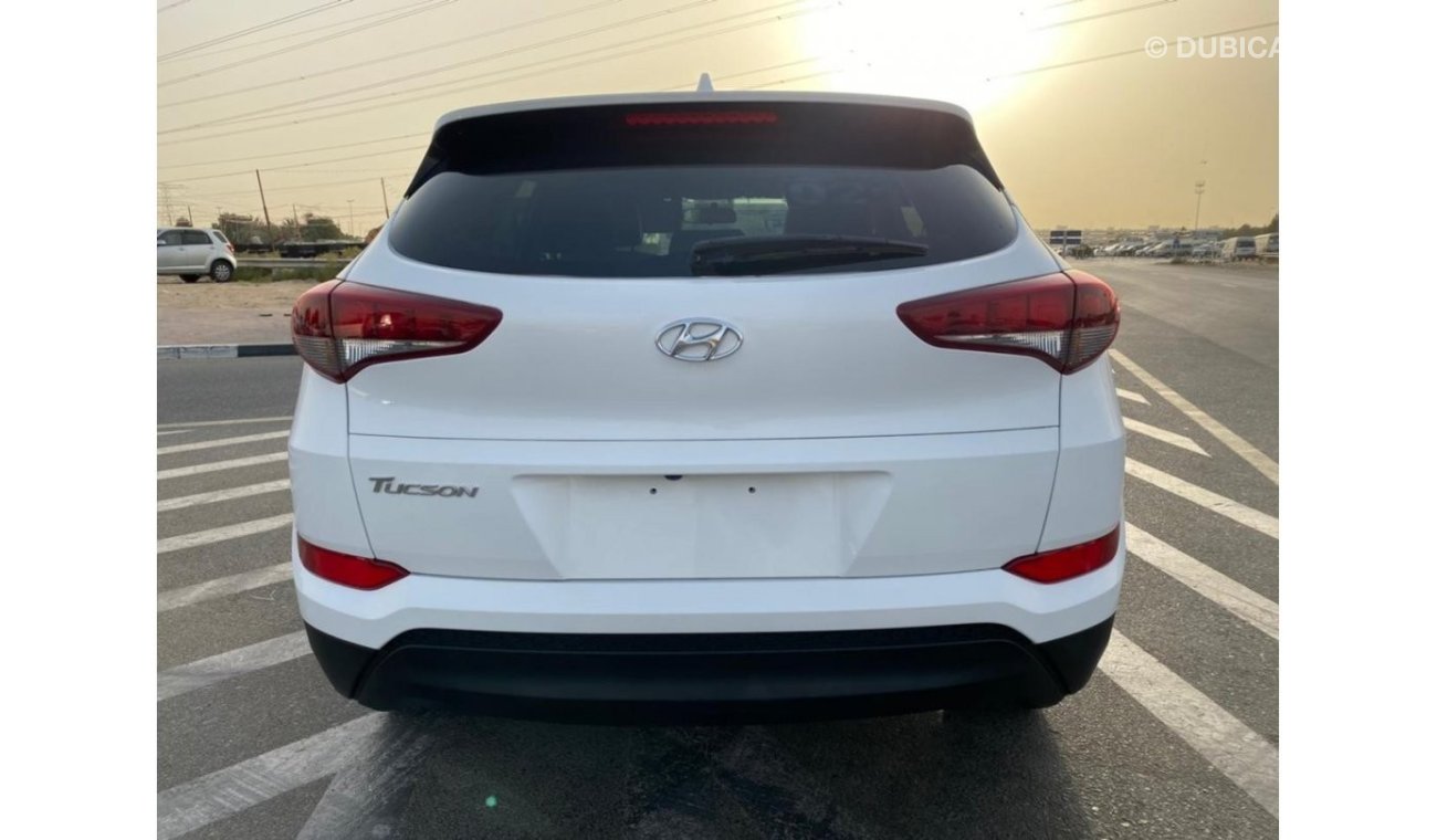 Hyundai Tucson 2018 HYUNDAI TUCSON 2.0L / MID OPTION