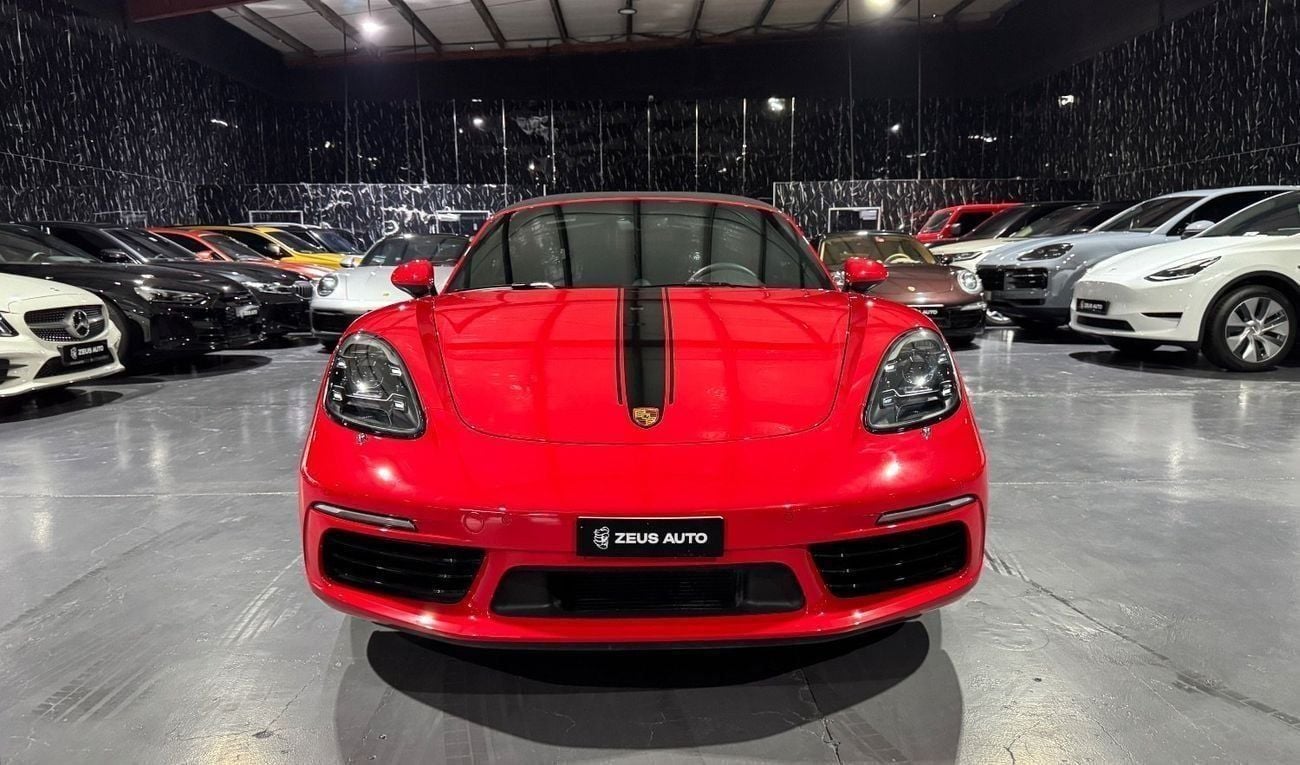 بورش بوكستر 718 Std 2.0L A/T 2024 Porsche 718 Boxster Style Edition, 2026 Porsche Warranty , Low Kms, GCC