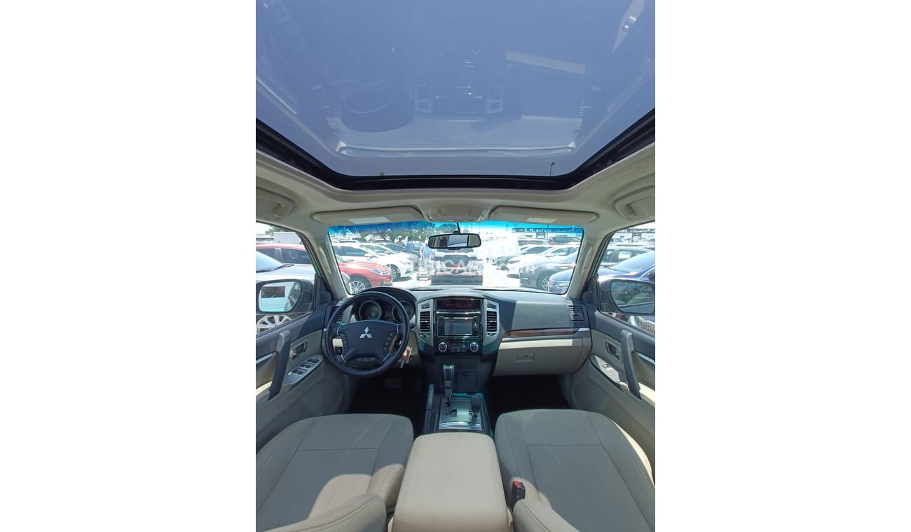Mitsubishi Pajero // 889 AED Monthly //  SUNROOF / ELECTRIC / LEATHER SEAT LOT / FOP (LOT # 17282)