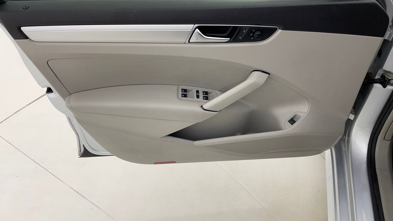 Volkswagen Passat TRENDLINE 2.5 | Zero Down Payment | Free Home Test Drive