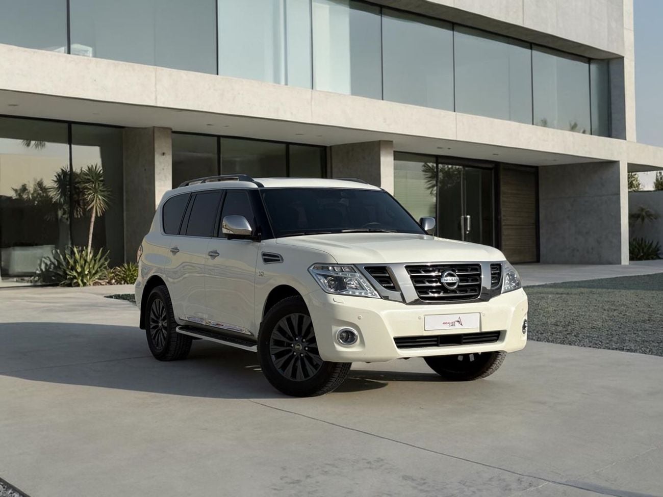 نيسان باترول AED 2,320 P.M | 0% DOWN PAYMENT | NISSAN PATROL PLATINUM | 5.6L V8 4WD | 2019 | GCC SPECS