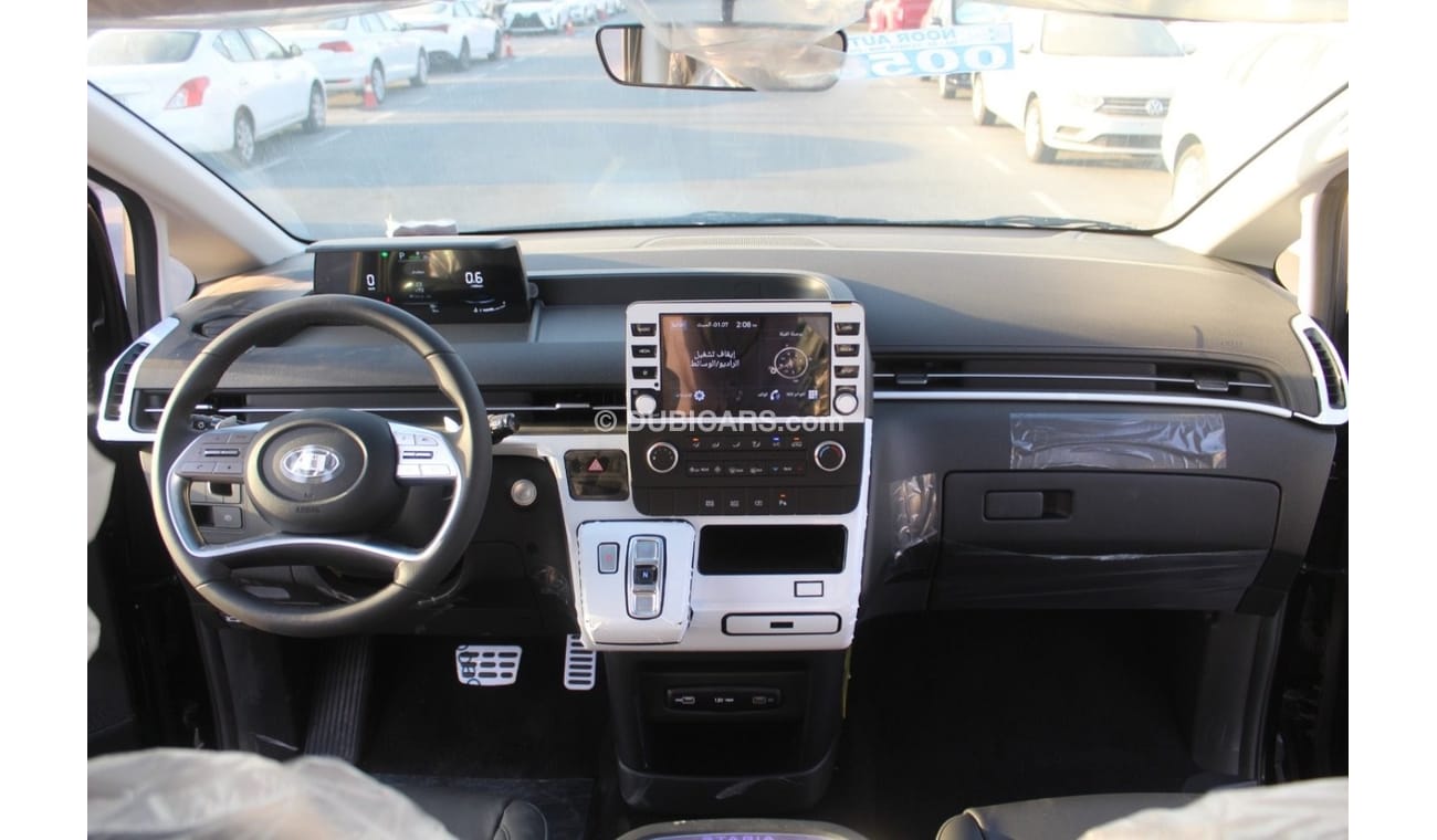 Hyundai Staria Staria 9 seat full