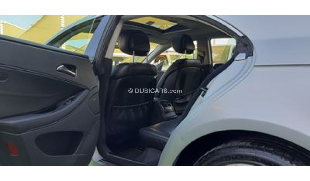Mercedes Benz CLS550 Importado de Japón, en excelentes condiciones, no se requiere ningún gasto - Cuero - Ranura - Ala po