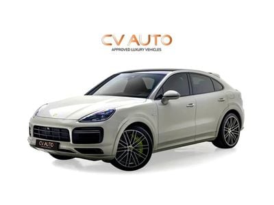 Porsche Cayenne Turbo S E-Hybrid 4.0L (670 HP)