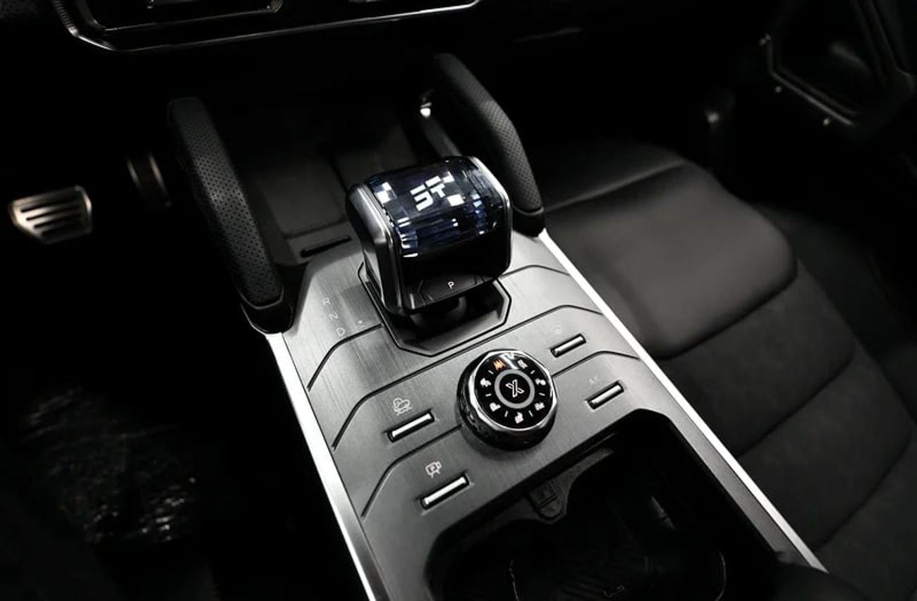 جيتور T2 Petrol | V4 2.0L Brand New | Ref#T22025