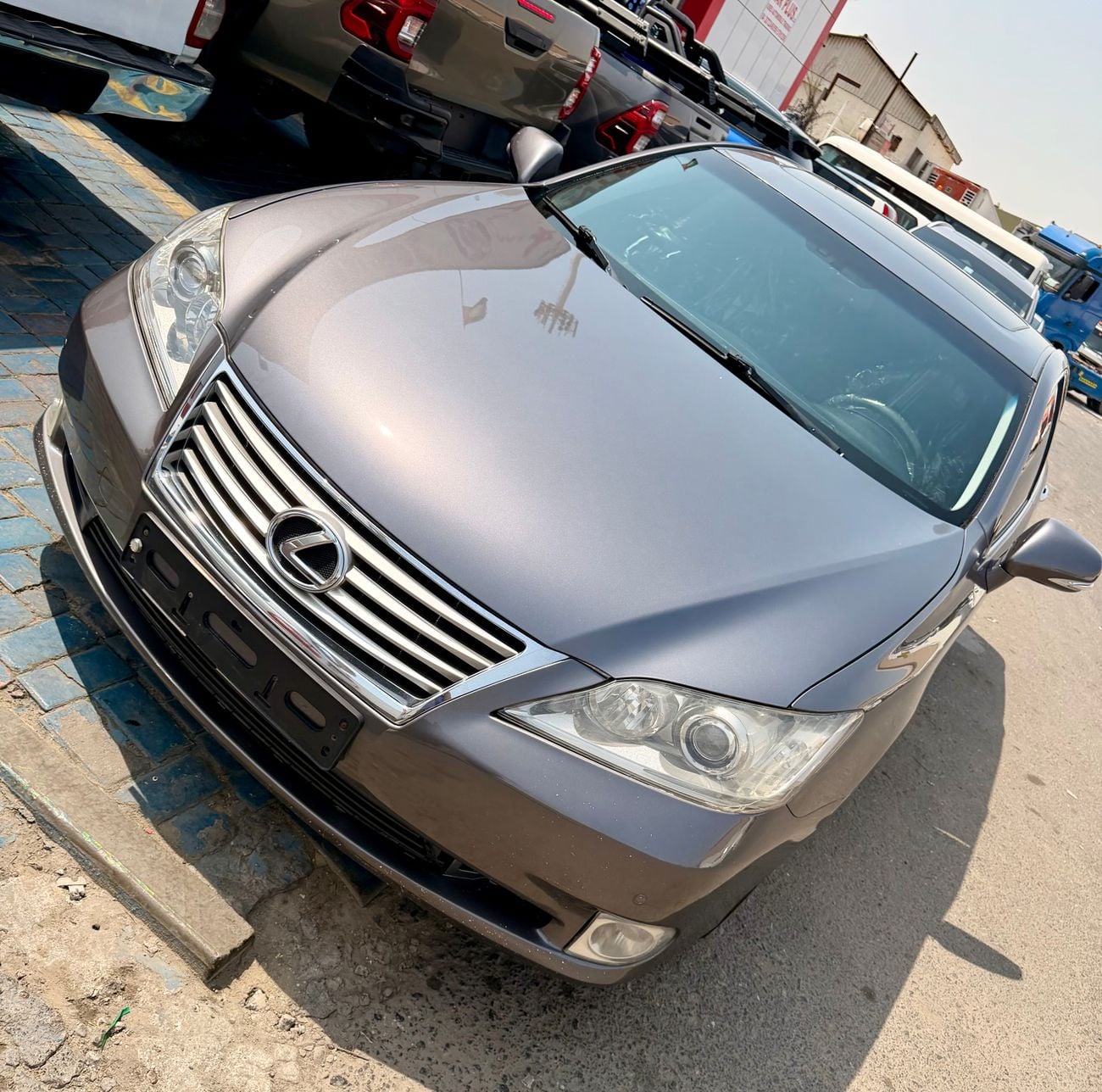 لكزس ES 350 Toyota Lexus ES350 - Model 2012 - Japan Specs Low Kilometres- Urgent Sale