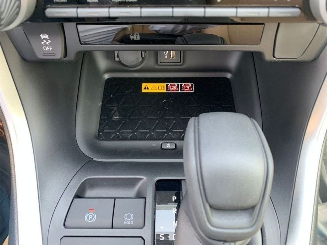 Toyota RAV4 2025 Model Toyota Rav4 2.5L V4 AWD Full Option