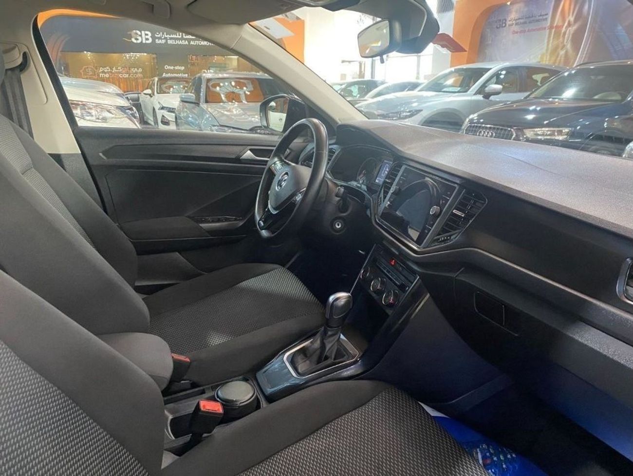 Volkswagen T ROC AED 1360 EMi @ 0% DP | Volkswagen T-Roc 2021 TREND LINE | 1.4L | GCC |  FWD | Under Warranty |