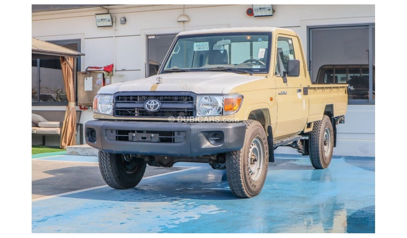 Toyota Land Cruiser Pick Up Toyota LC Pick Up Single Cabin 4.0L, Petrol, Year: 2023