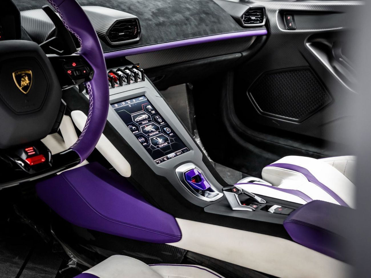 لامبورغيني هوراكان STO