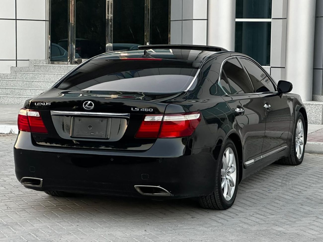 Lexus LS460