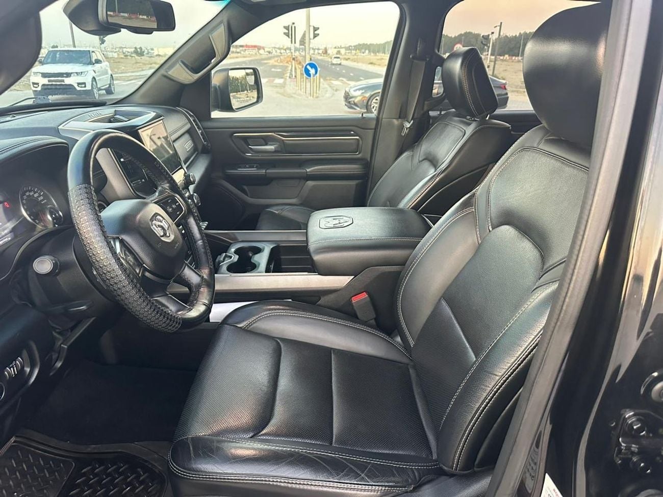 دودج رام فان