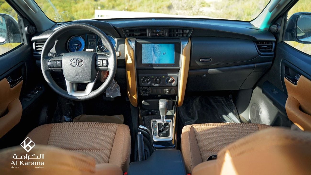 Toyota Fortuner 2.4L - 4x4 Automatic Transmission - 7 Seater SUV with Diff lock - Power mirror - GCC