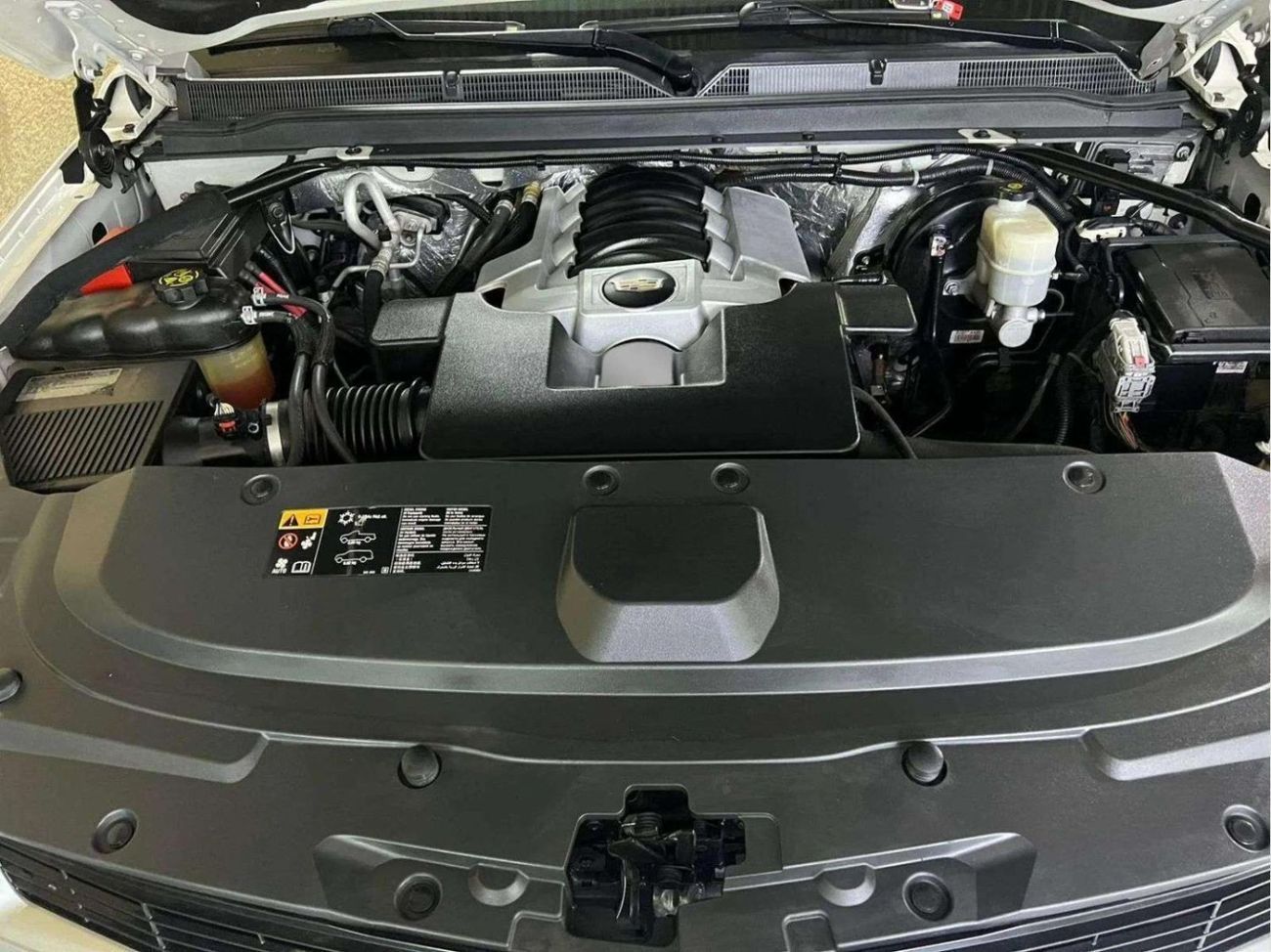 Cadillac Escalade ESV Premium Luxury 6.2L