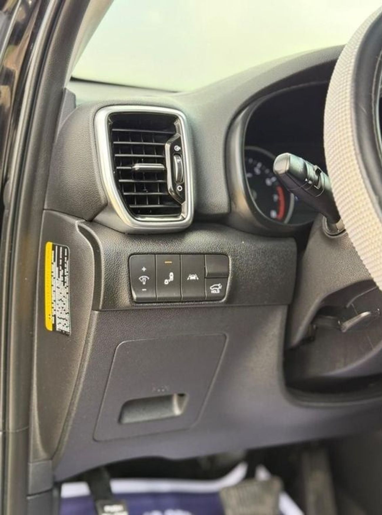 Kia Sportage UAE Pass