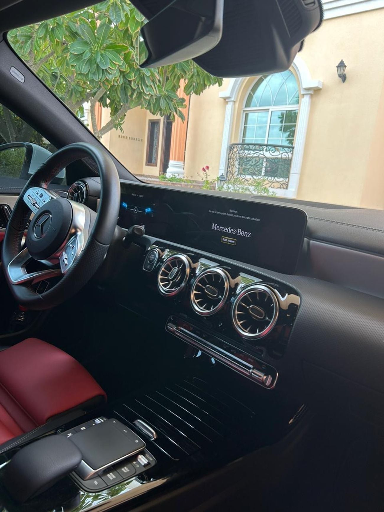 Mercedes-Benz CLA 250 Premium + 2.0L