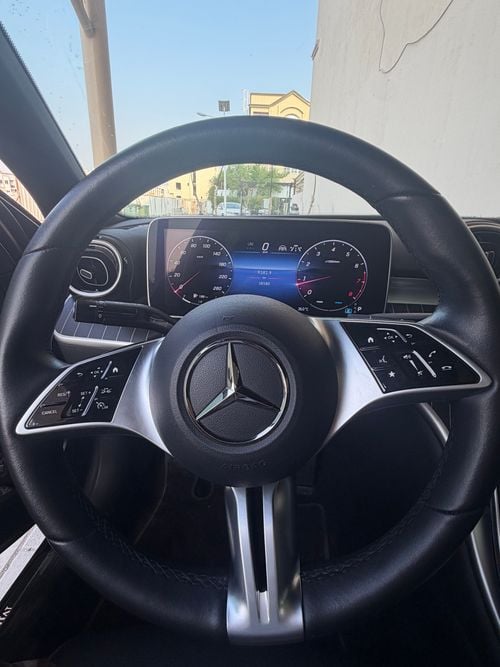 مرسيدس بنز C 300 c 300