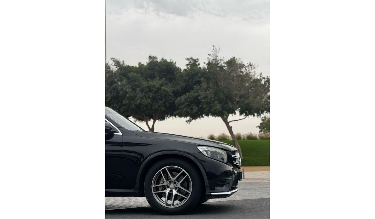 مرسيدس بنز GLC 250 Coupe AMG 2.0L