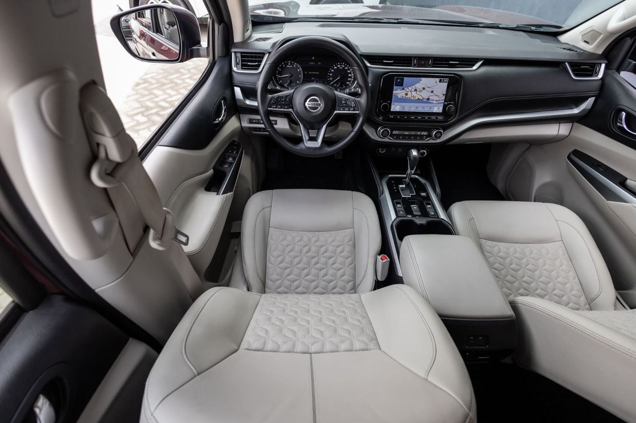 نيسان إكستيرا Platinum 2.5L 4WD