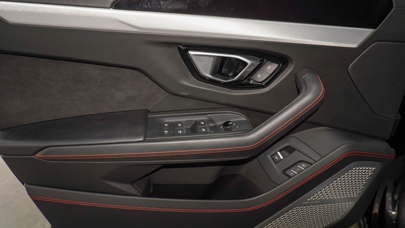 لامبورغيني اوروس